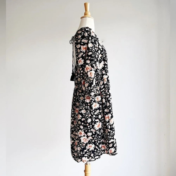 AMERICAN EAGLE | Black Floral Puff Sleeve Babydoll Dress | M - Picture 7 of 10